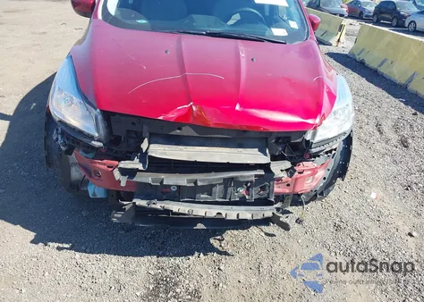 2016 Ford Escape Se из США, поврежденный, VIN 1FMCU9GXXGUA25222